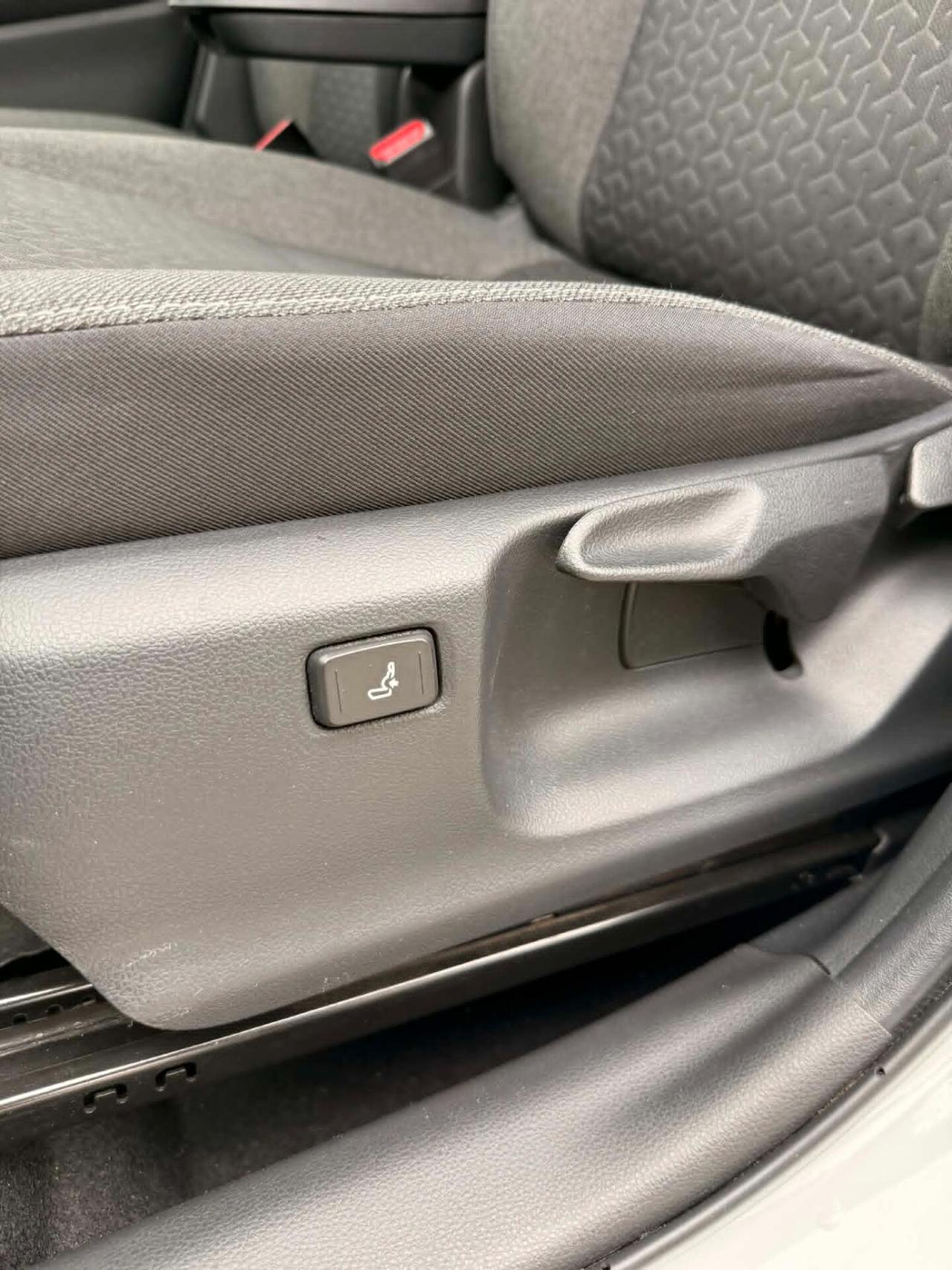 Toyota Yaris Cross 1.5 Benz/Ibrida OK Neopatentato