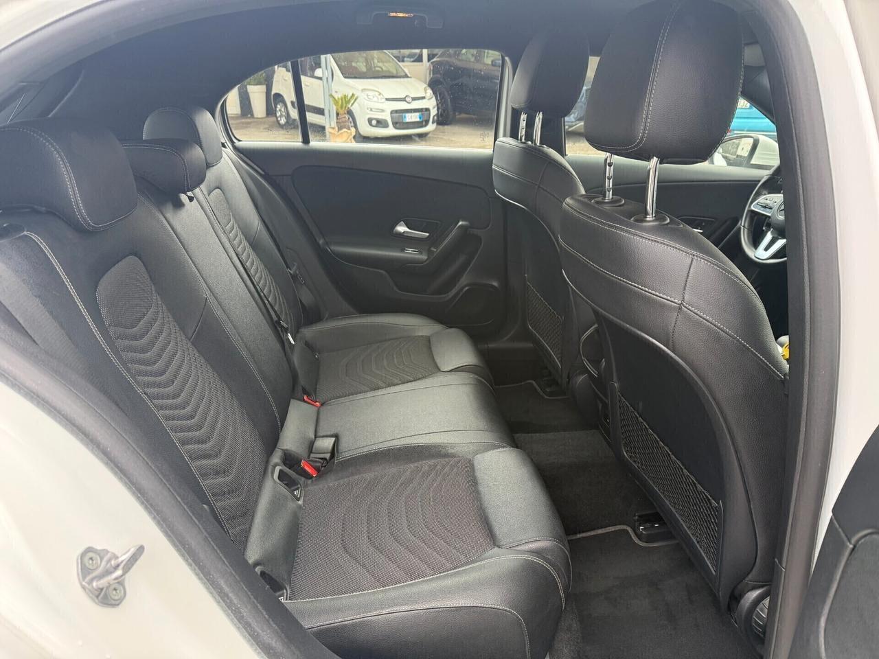 Mercedes-benz A 180 A 180 d Automatic Premium