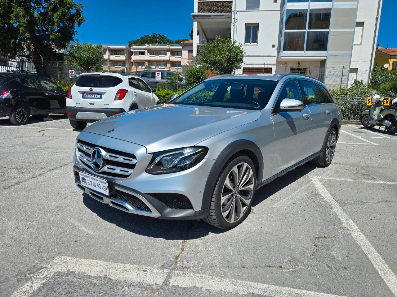Mercedes E 220 D Premium 4Matic 9G-Tronic Plus Station Wagon All-Terrain