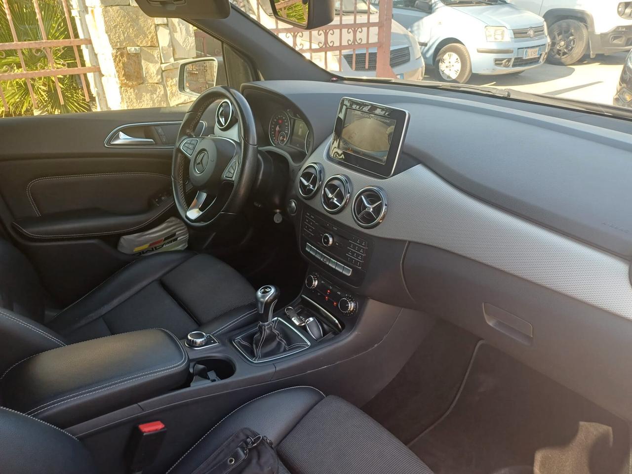 Mercedes-benz B 180 CDI BlueEFFICIENCY Premium