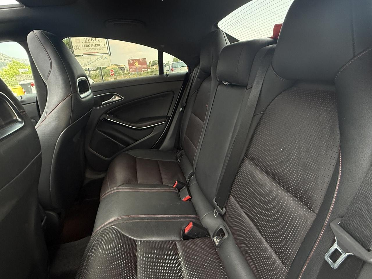 MERCEDES BENZ CLA 220 CDI AUTOMATIC PREMIU