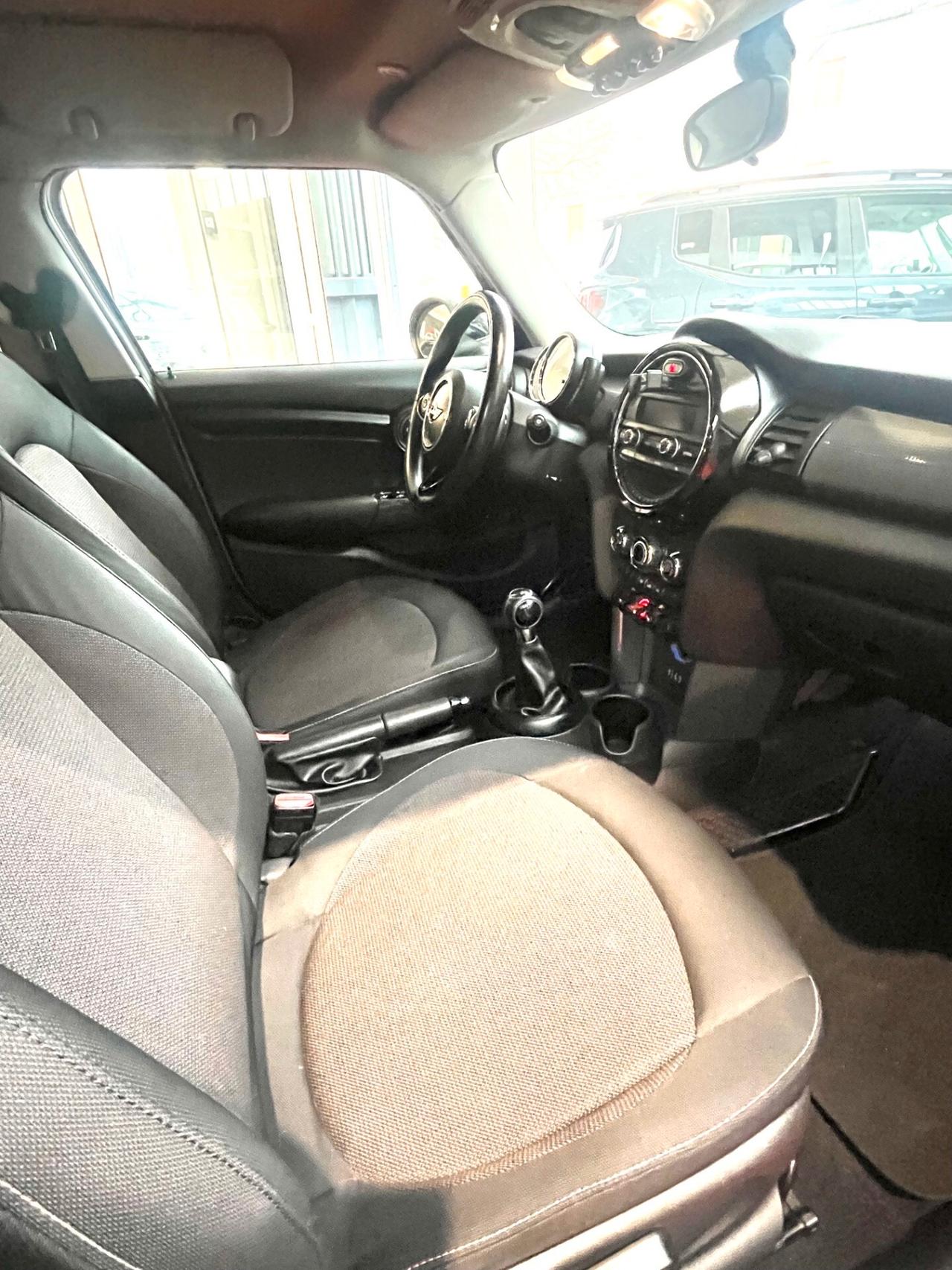 MINI COOPER ONE 1.2 5 PORTE 102CV OK NEOPATENTATI