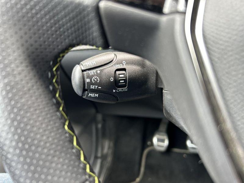 Peugeot 208 PureTech 100 5p GT NAVI+CAMERA 1 PROPRIETARIO