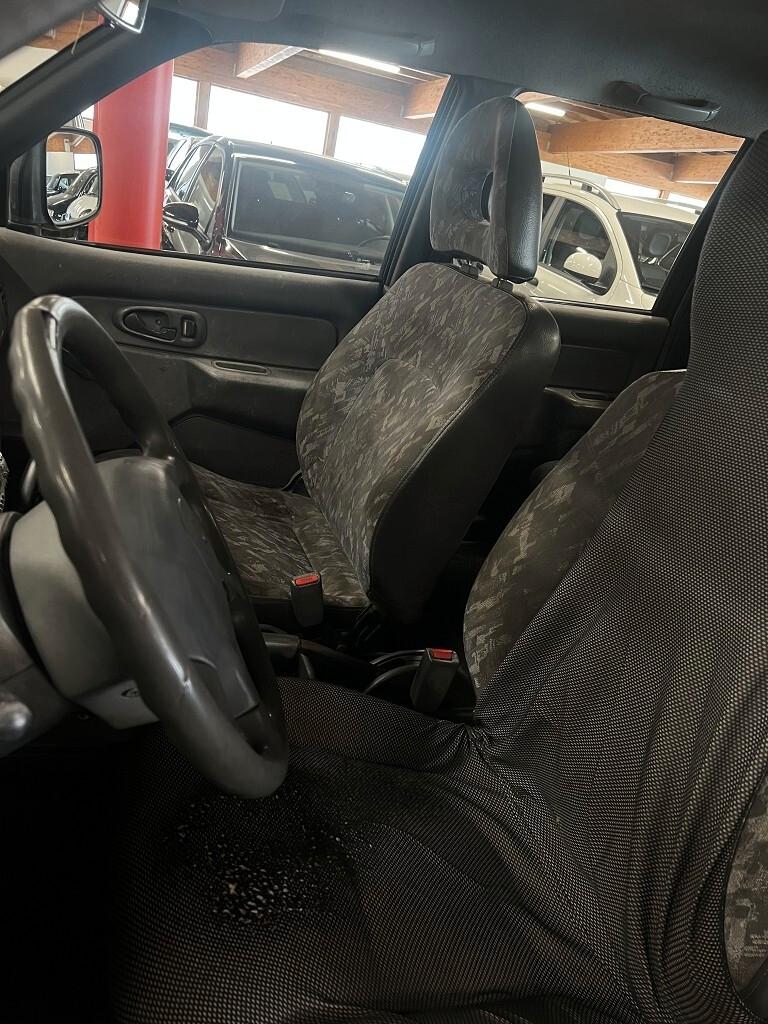 Mitsubishi L200 2.5 TDI 4×4 DC 99PS Neopatentati