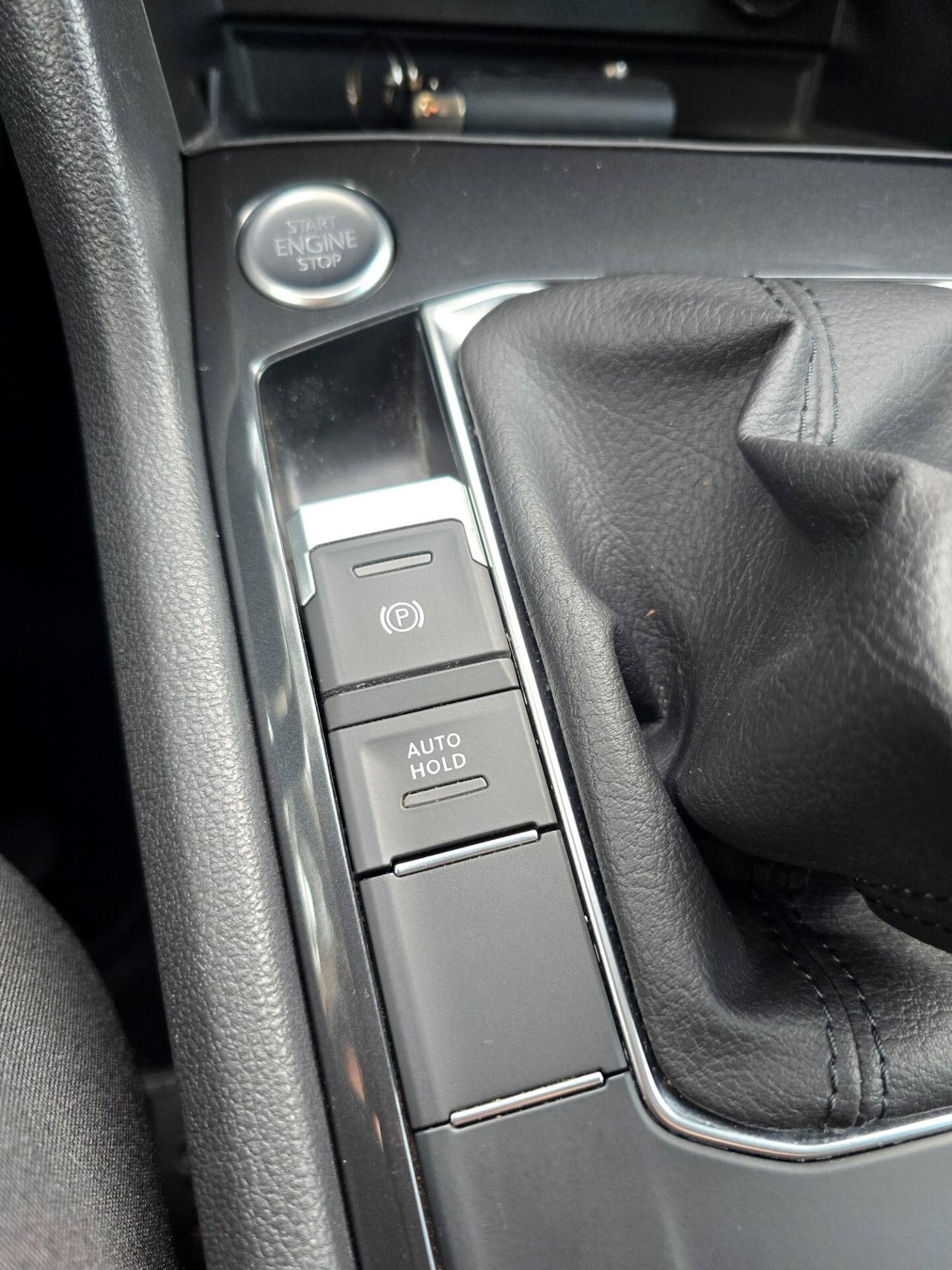 Volkswagen Tiguan 2.0 TDI 150 CV SCR DSG Elegance
