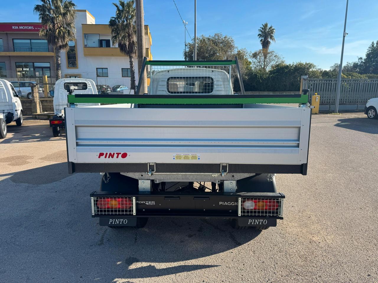 PIAGGIO PORTER NP6 GPL SHORT RANGE GEMELLATO RIBALTABILE TRILATERALE