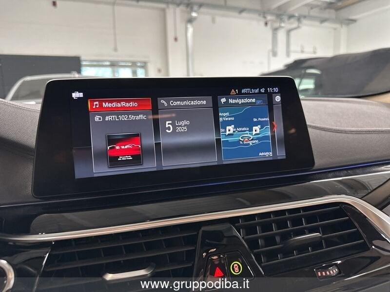 BMW Serie 5 Touring Serie 5 G31 2017 Touring Diese 520d Touring Luxury auto