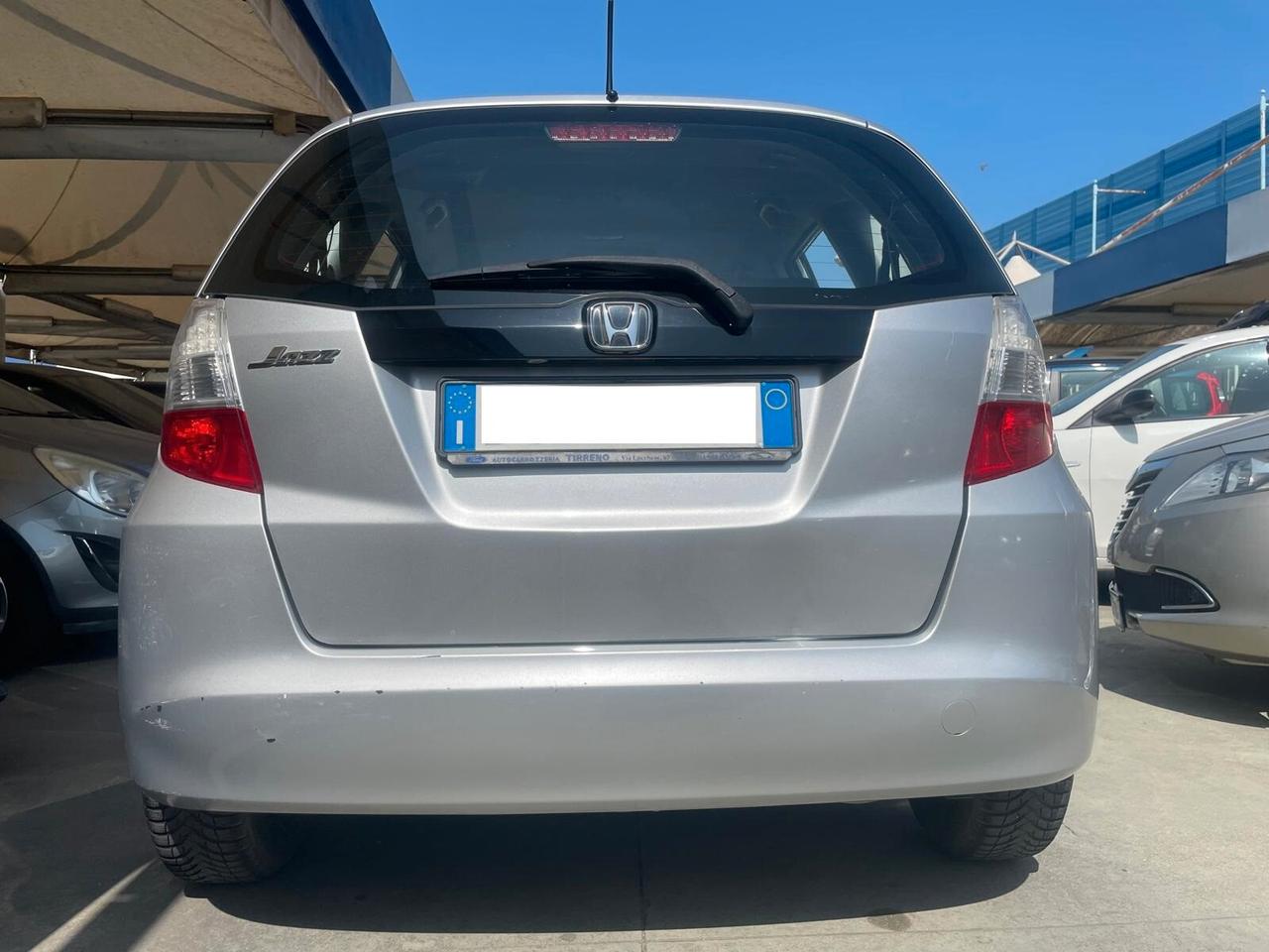 HONDA JAZZ 1.2 BENZ.