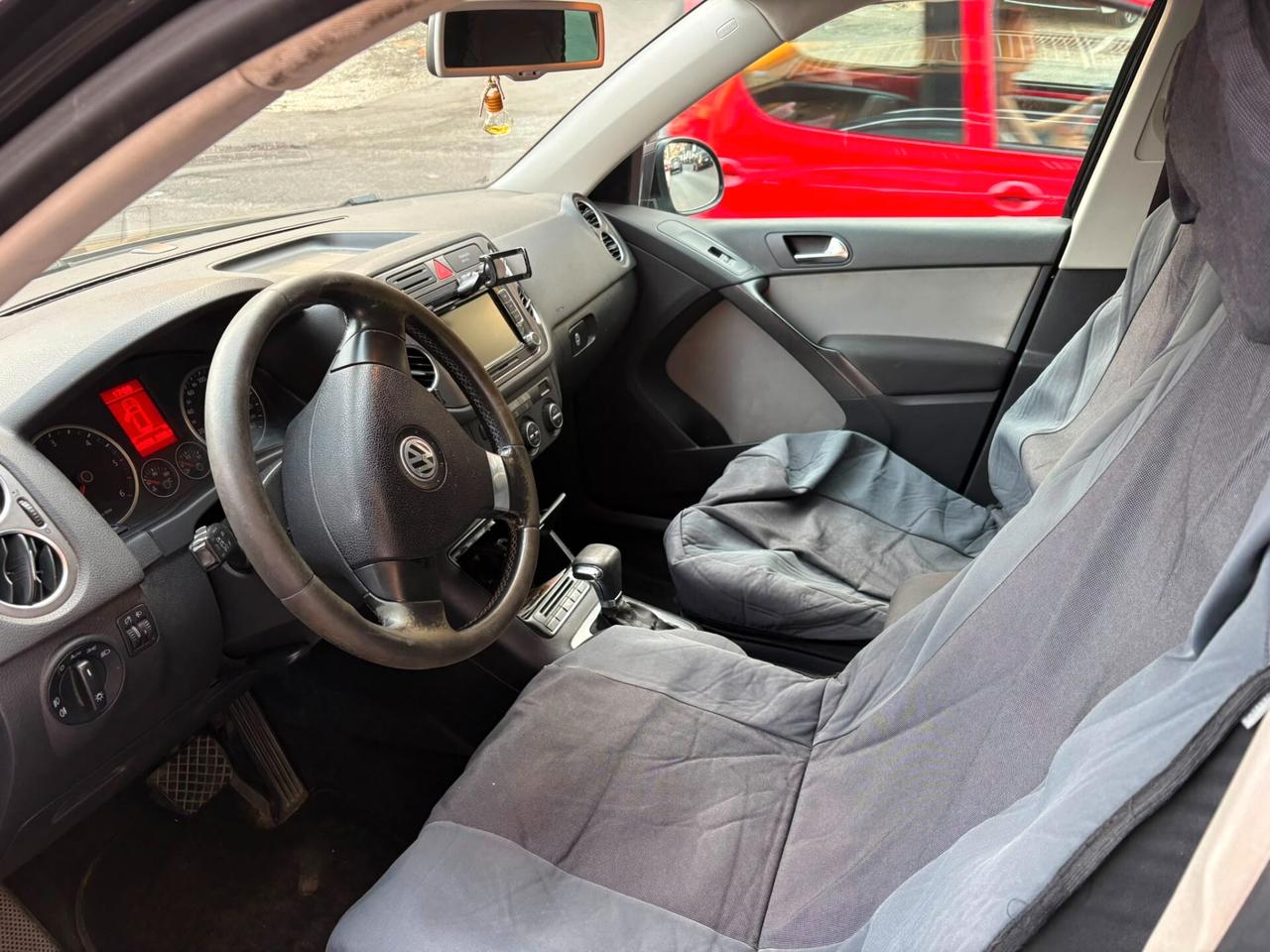 Volkswagen Tiguan 2.0 TDI DPF 4MOTION tiptronic Sport & Style