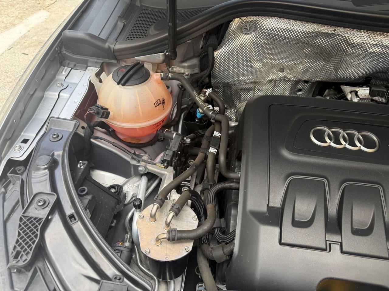 Audi Q3 2.0 TDI Advanced 140 cv