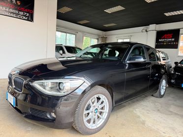 Bmw 118 118d 5p. Urban TETTO APRIBILE