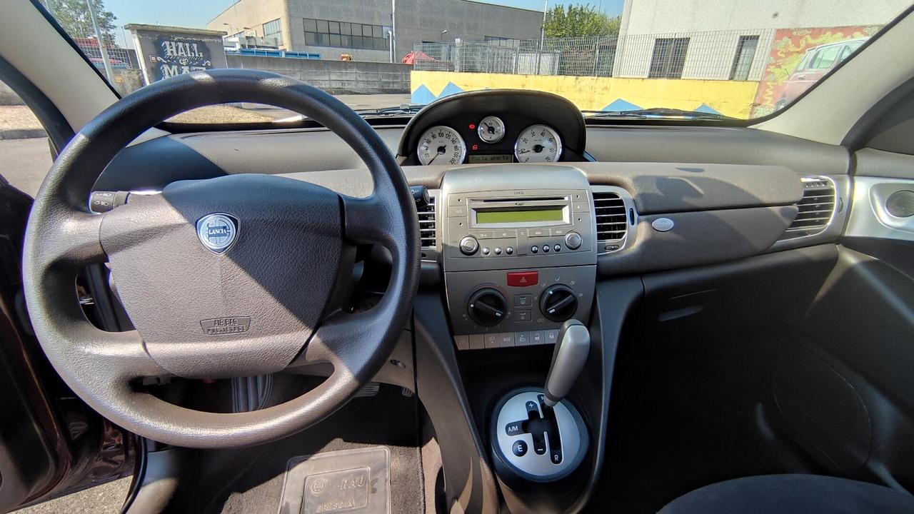 Lancia Ypsilon 1.4 16V AUTOMATICA NEOPATENTATI - 2006