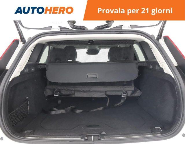 VOLVO V60 Cross Country B4 (d) AWD Geartronic Business Pro
