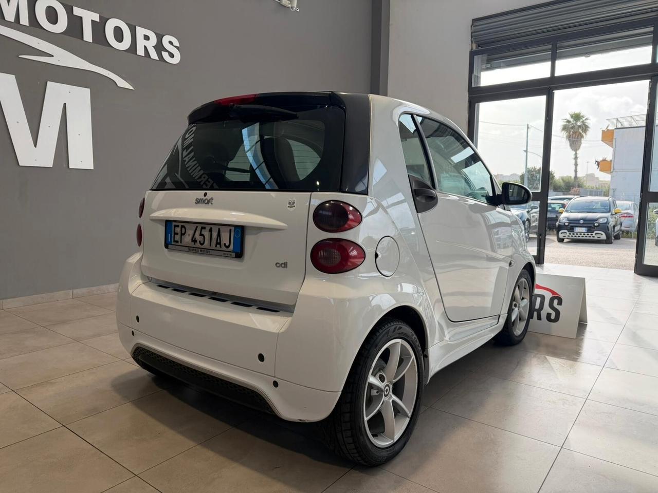 Smart ForTwo 800 40 kW coupé passion cdi