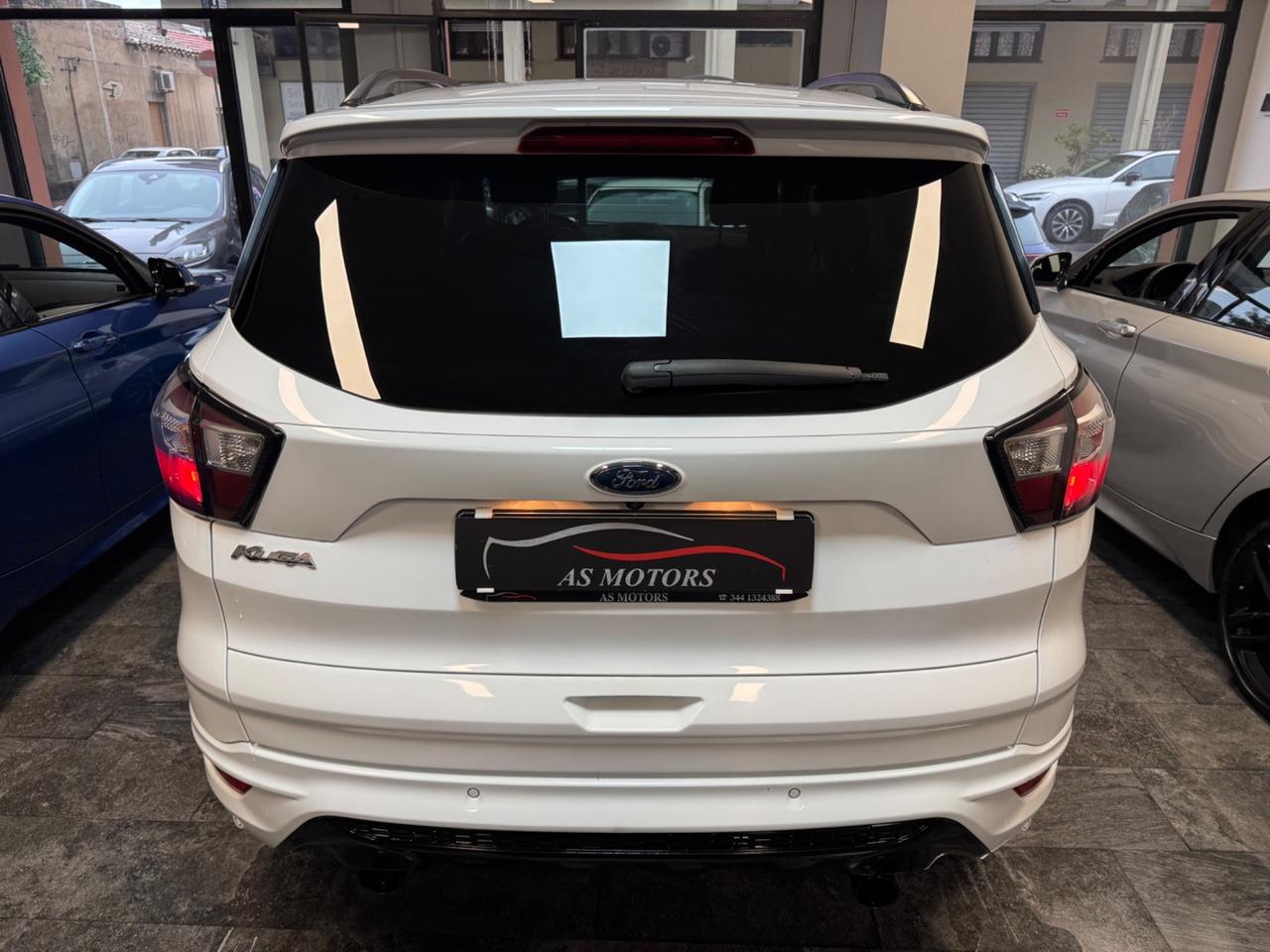 Ford Kuga 1.5 TDCI 120 CV S&S 2WD ST-Line