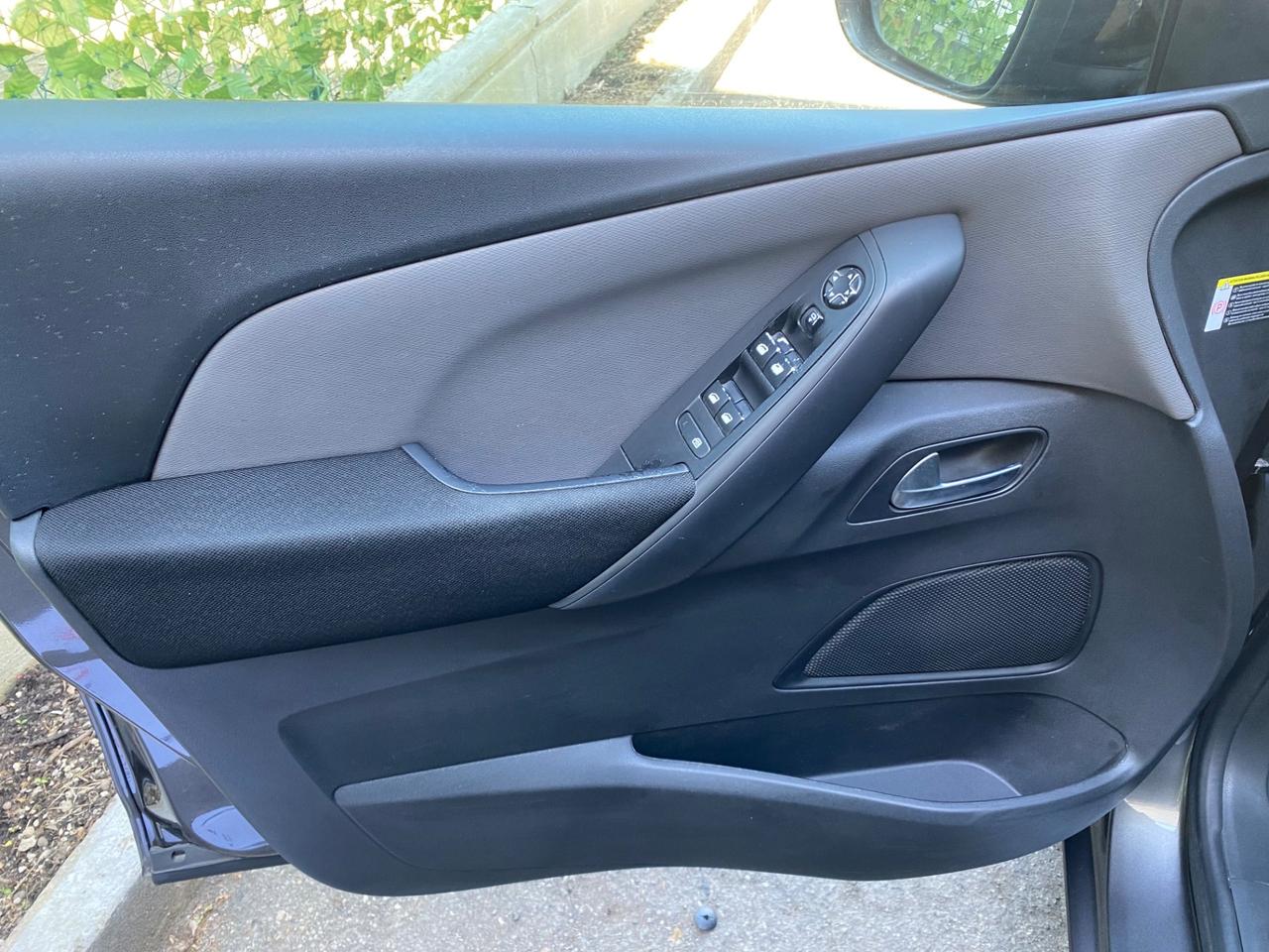 Grand C4 SpaceTourer BlueHDi 130 S&S Feel