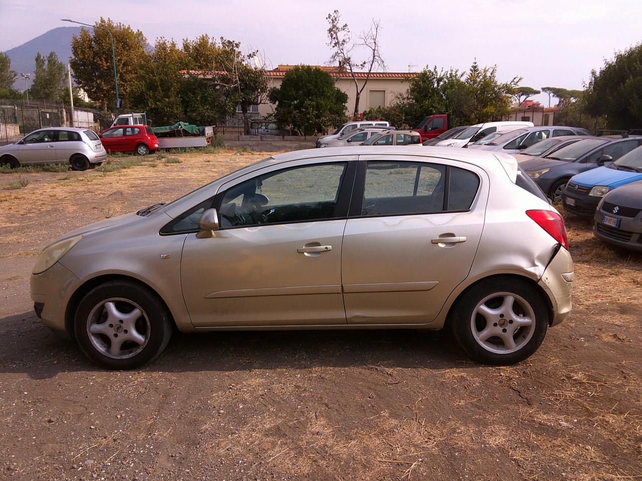 Opel Corsa 1.2 5 porte Easytronic Club GPL 07