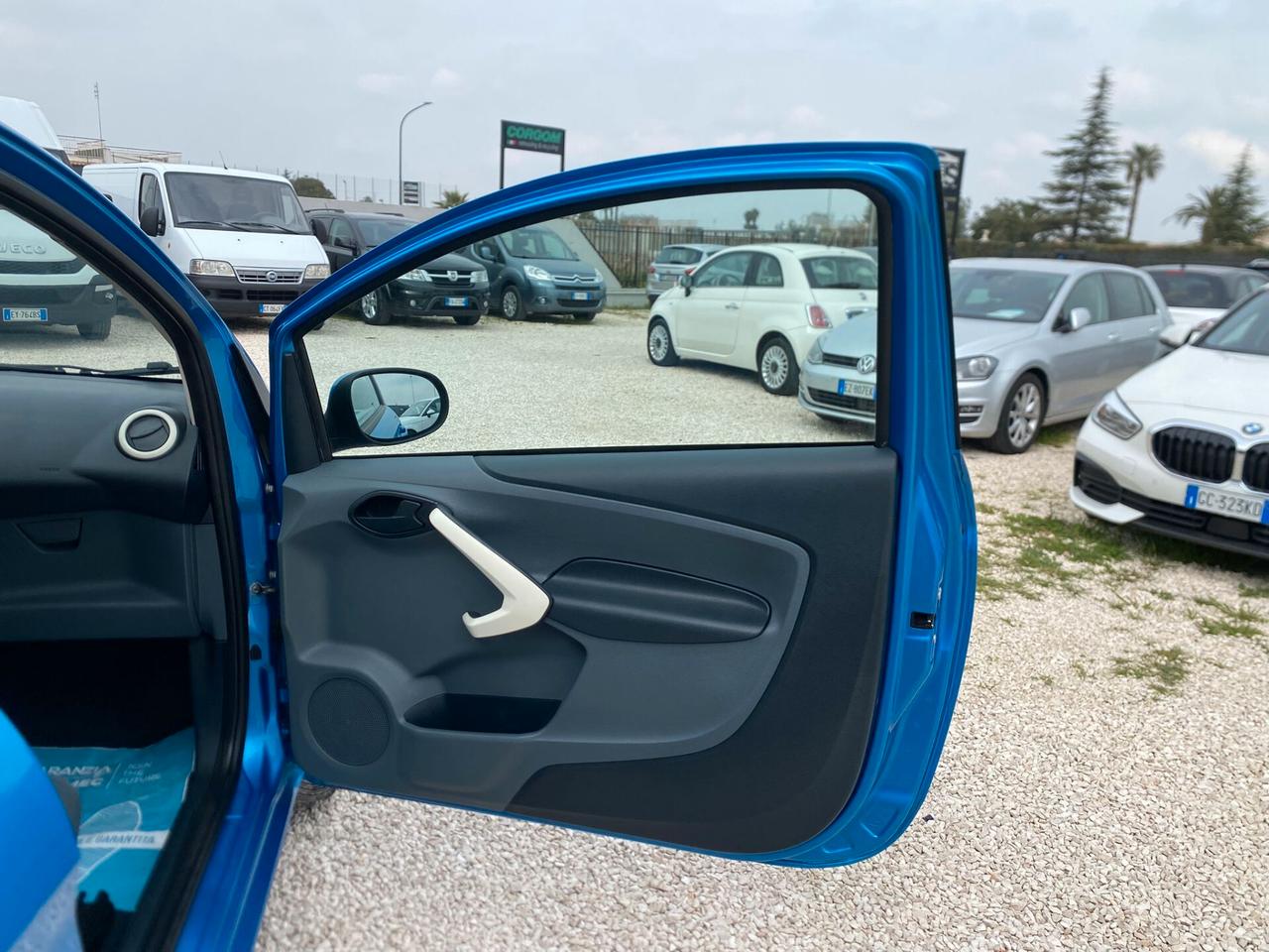 Ford Ka Ka+ 1.2 8V 69CV Titanium