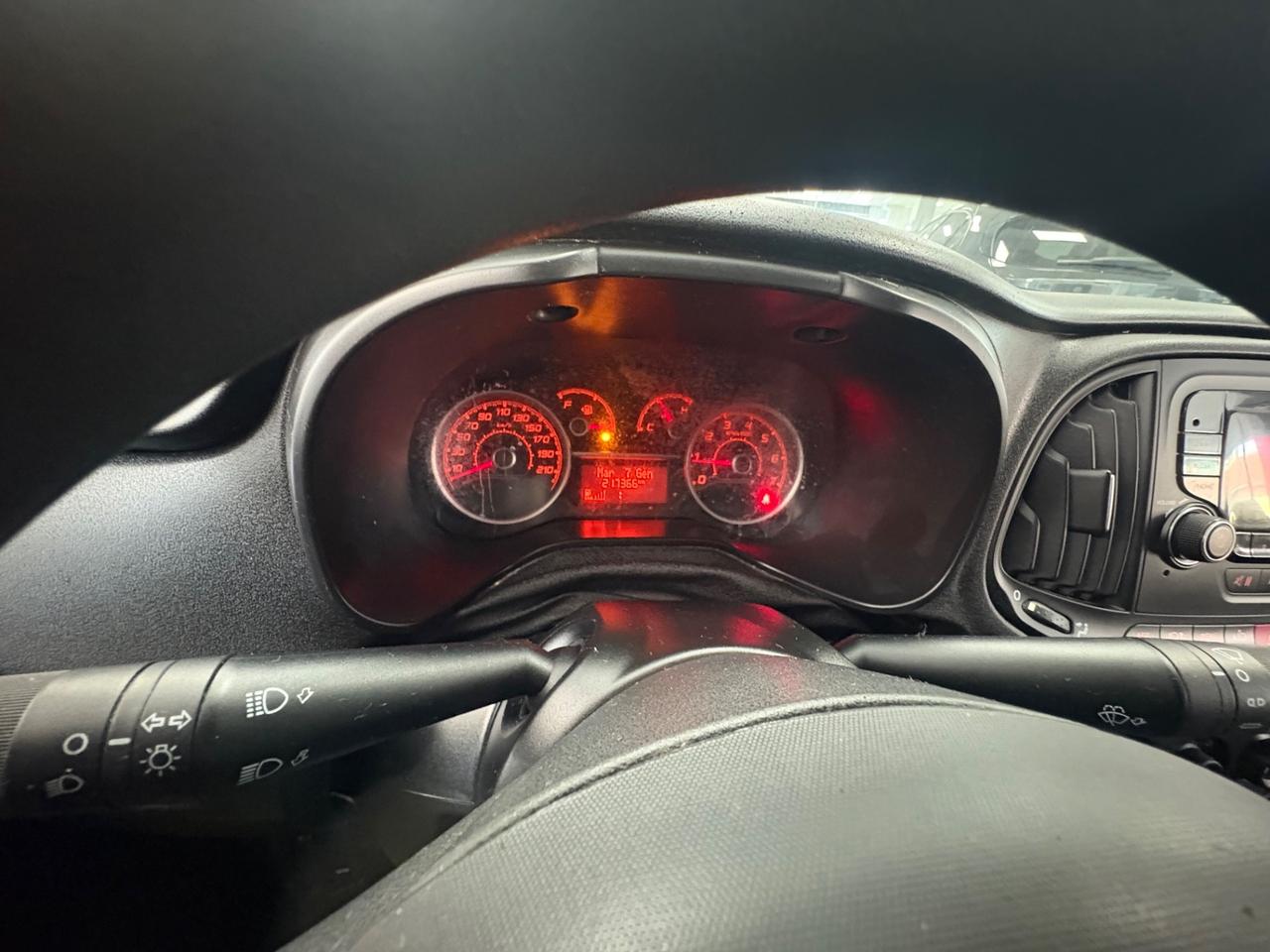 Fiat Doblò 1.4 T-jet 120cv Metano 2015 km217000