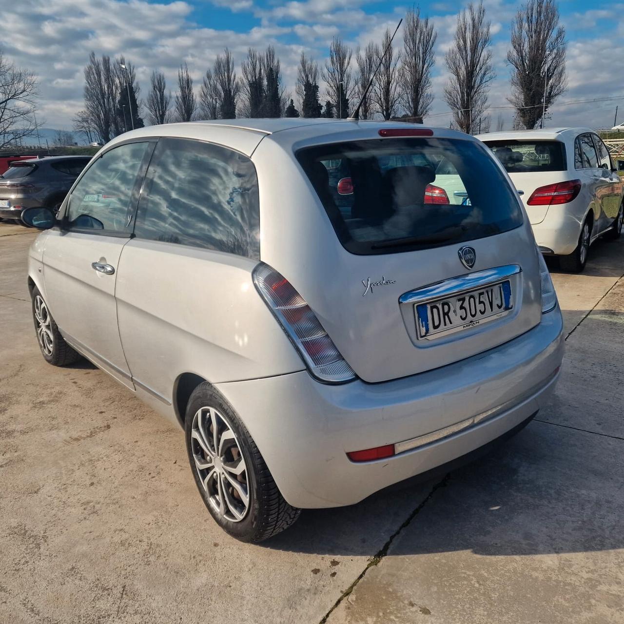 Lancia Ypsilon II 1.2 8v Platino METANO
