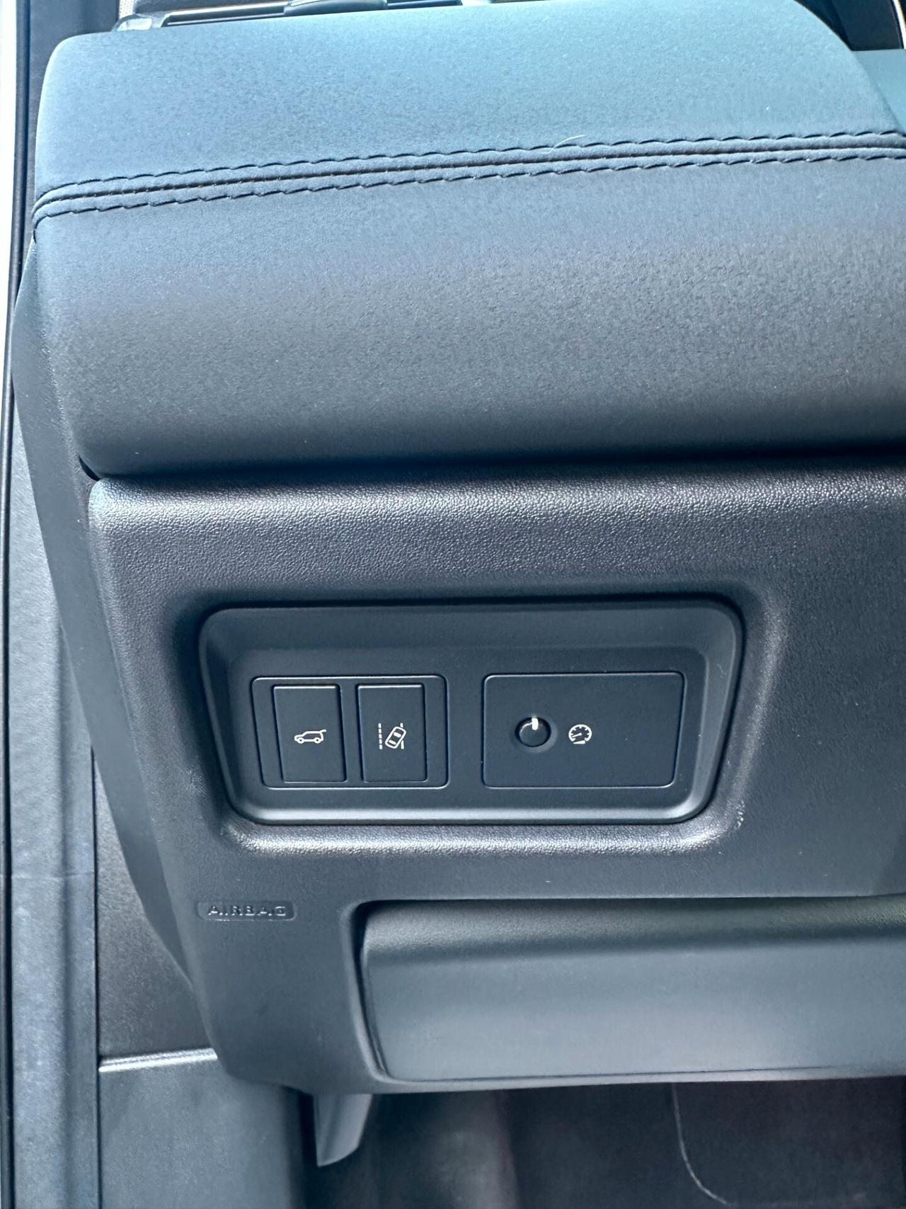 Land Rover Discovery Sport 2.0 TD4 150 CV HSE Luxury