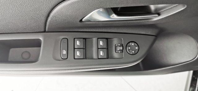 OPEL Corsa 1.2 GS