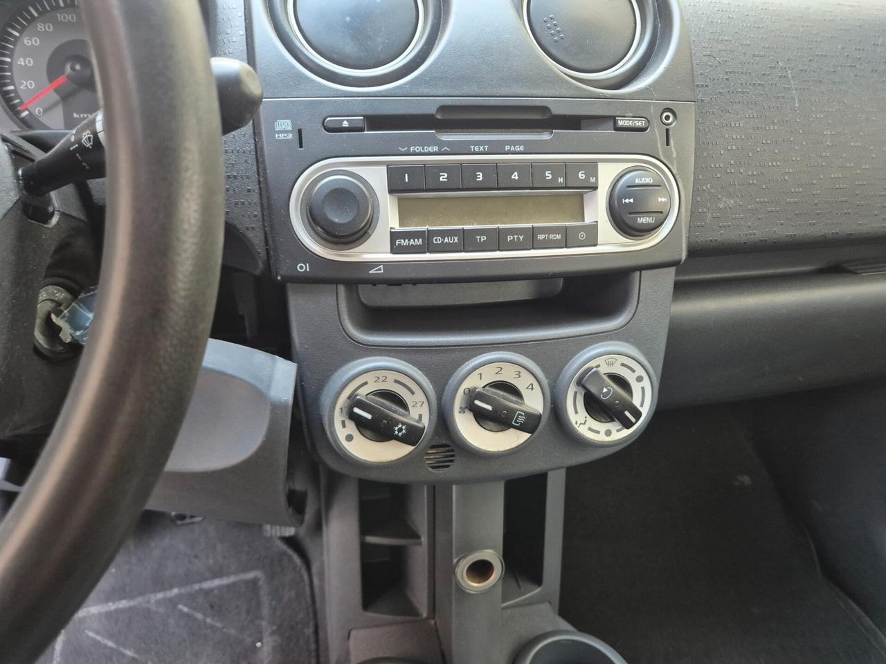 Mitsubishi Colt 1.1 GAS (METANO) ACCESSORIATA DI TUTTO 2012