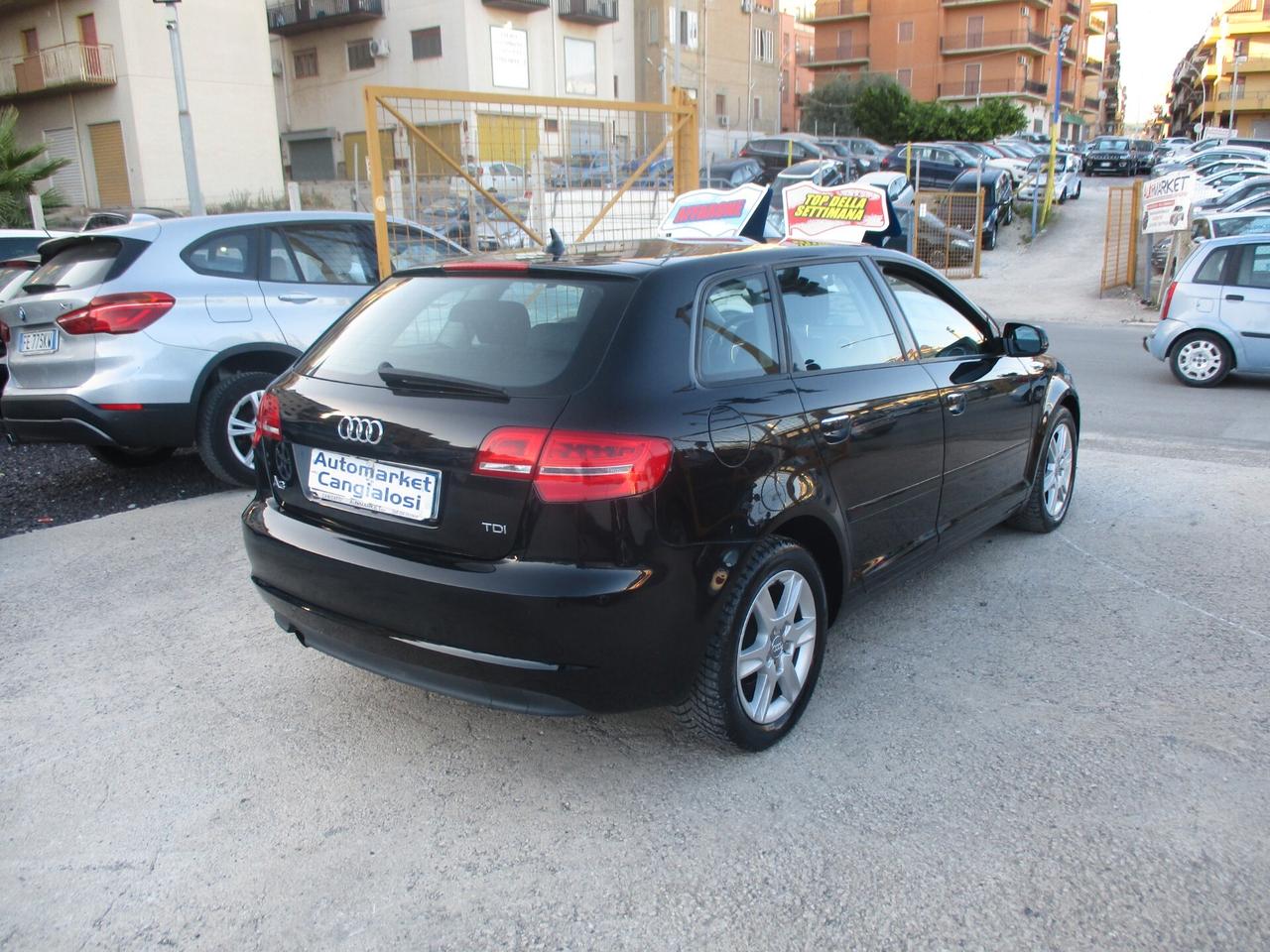 Audi A3 SPB 1.6 TDI MOLTO BELLA 2012