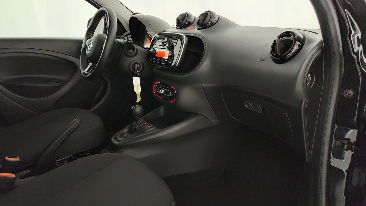 SMART Forfour eq Pure 22kW