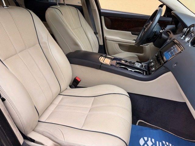 JAGUAR XJ 3.0D V6 LWB Premium Luxury TETTO PANORAMICO