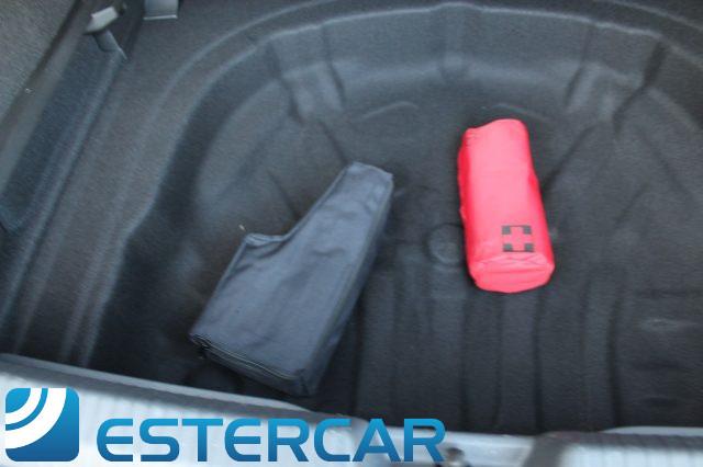 VOLKSWAGEN Golf 8 2.0 TDI SCR MOVE