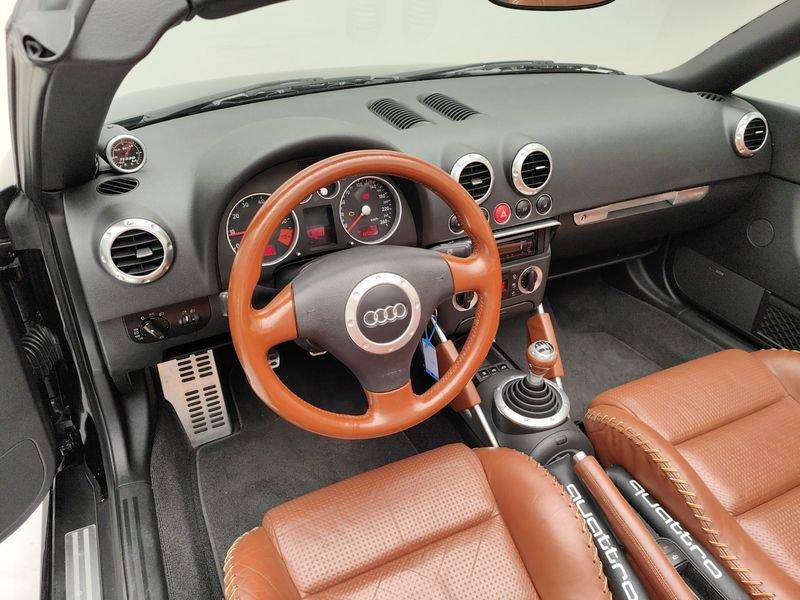 Audi TT I 1998 Roadster Roadster 1.8t quattro 225cv