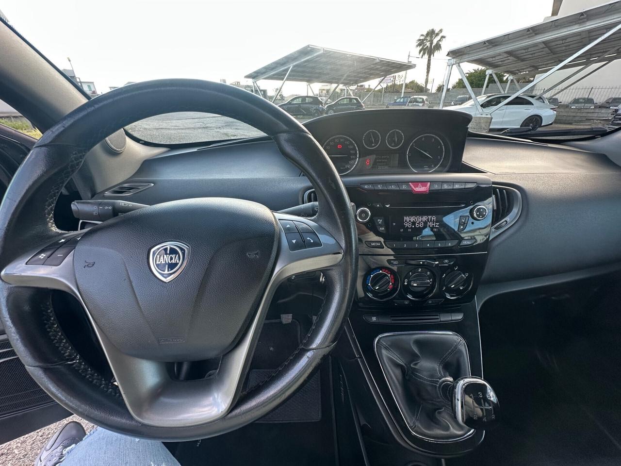 Lancia Ypsilon 1.3 MJT 16V 95 CV 5 porte S&S Gold