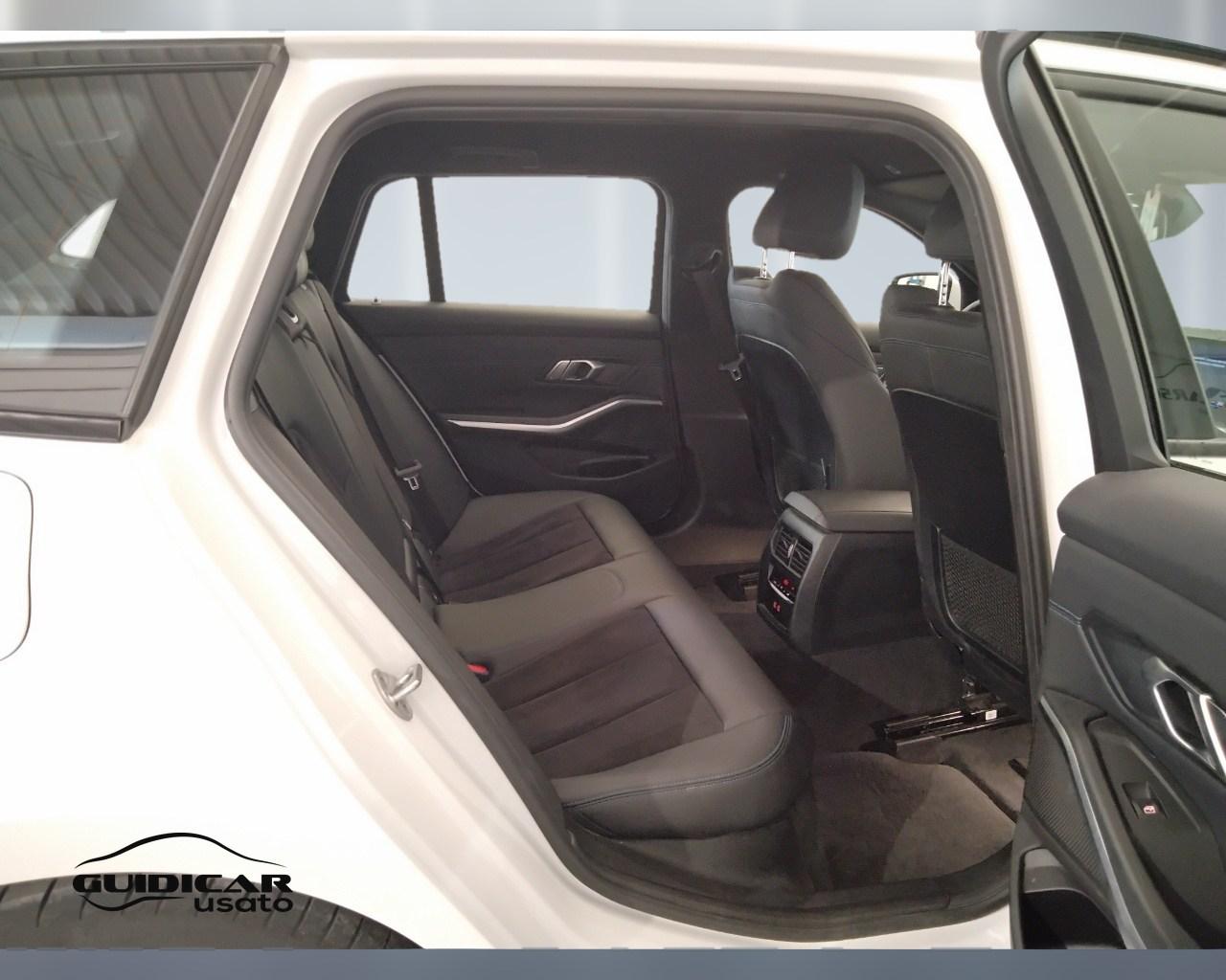 BMW Serie 3 G21 2022 Touring - 320d Touring mhev 48V MSport auto