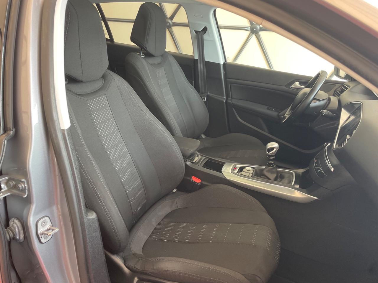 Peugeot 308 BlueHDi 120 S&S EAT6 Allure