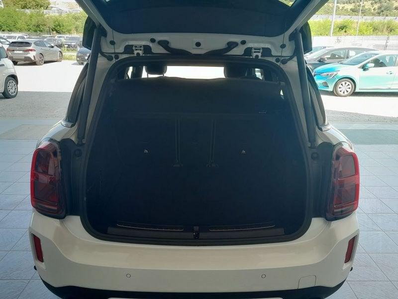 MINI Mini Countryman F60 Mini Countryman 2.0 Cooper SD Untamed all4 auto