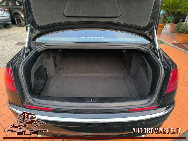 AUDI A8 3.0 V6 TDI quattro tiptronic NAVI! PDC!