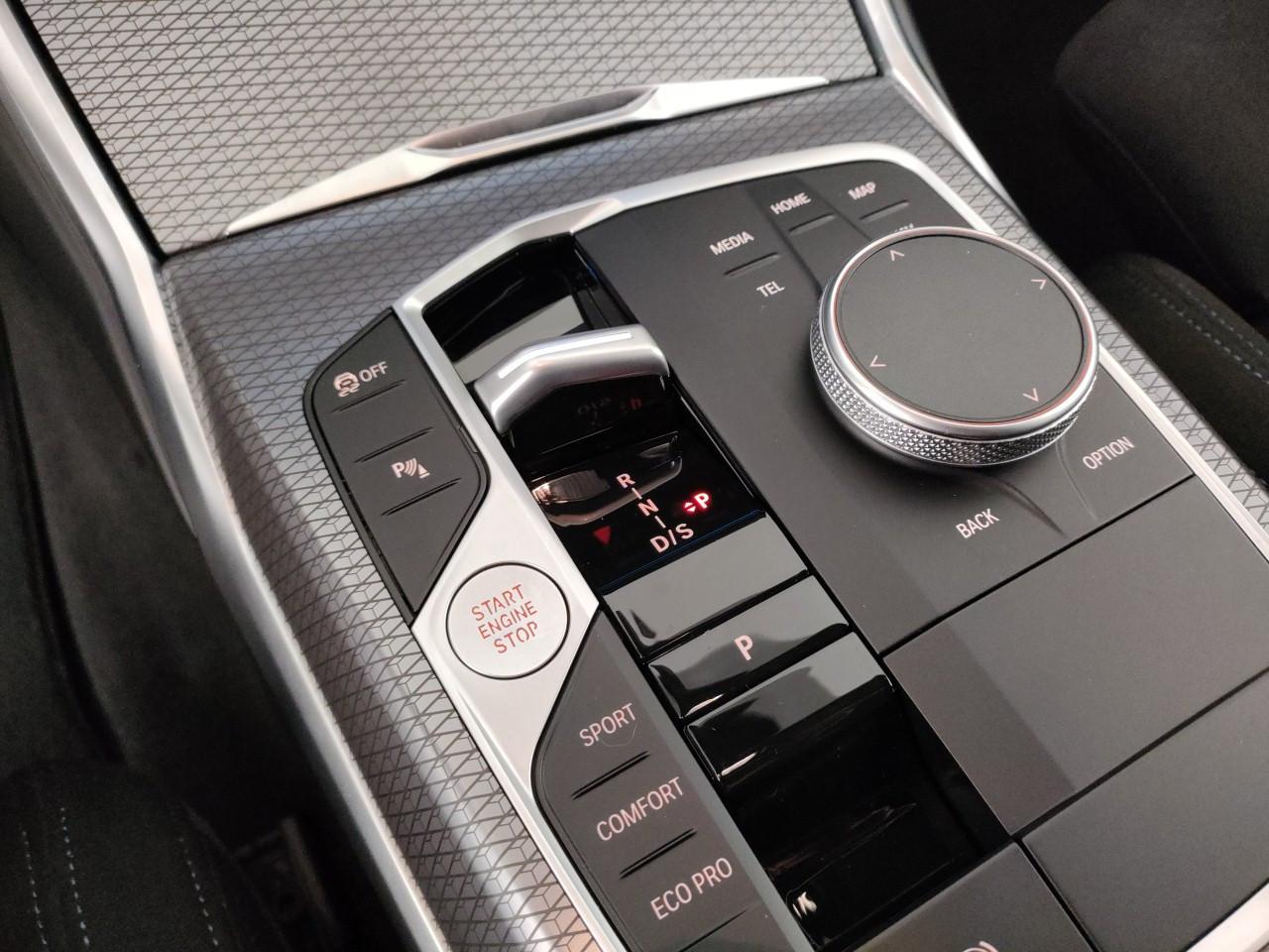 BMW 320d Touring mhev 48V MSport auto