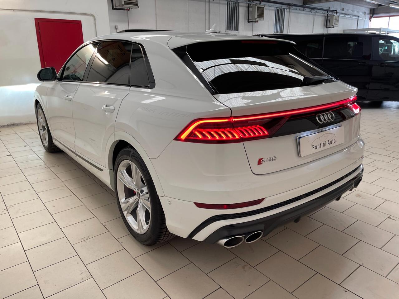 Audi Q8 SQ8 4.0 TFSI 507cv quattro Tiptronic-LEGGI SOTTO