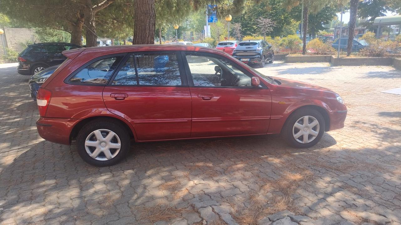 Mazda 323 F 1.6i 16V C. Autom. ASI-CRS clima Ok Neopat.