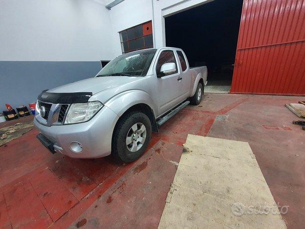 Nissan Navara (D40) 2.5 dCi 190CV 4WD Cabina Singola SE