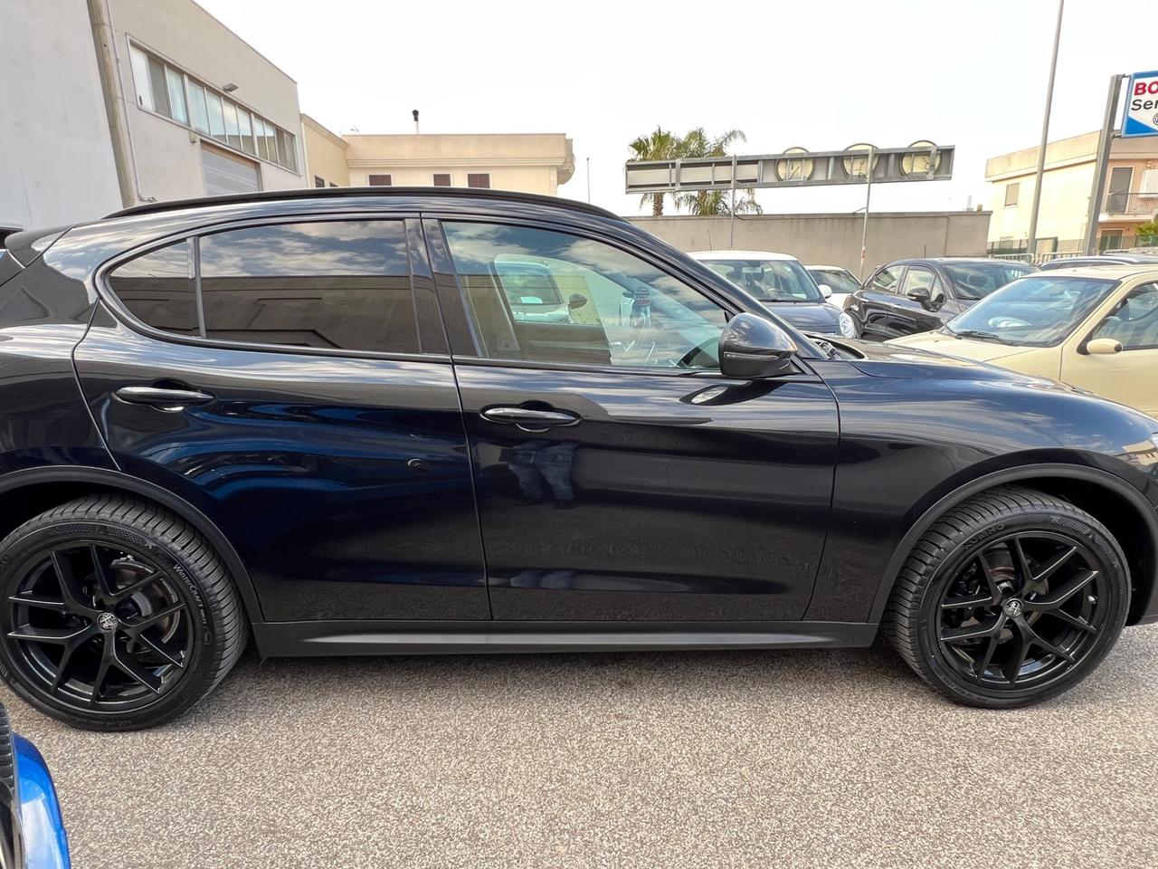 Alfa Romeo Stelvio 2.2 Turbodiesel 210 CV AT8 Q4 Executive