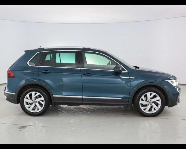 VOLKSWAGEN Tiguan 2.0 TDI 150 CV SCR DSG Elegance