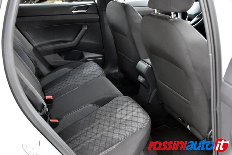 VOLKSWAGEN Taigo 1.0 TSI 116 CV DSG R-LINE + R18 + REARVIEW + TECH