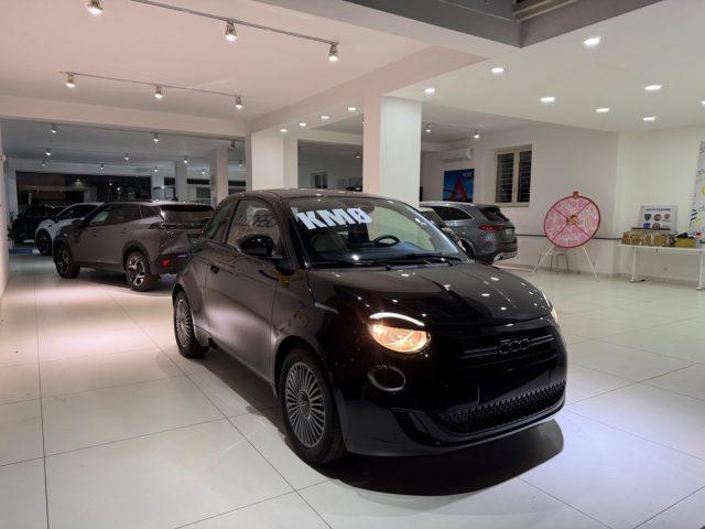 FIAT 500 1.0 Hybrid icon tua da ?189,00 mensili