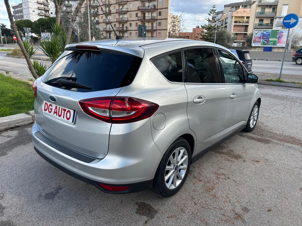 Ford C-Max 1.5 TDCi 120 cv Titanium 2015