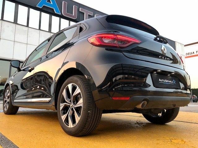 RENAULT Clio TCe 90 CV Limited #cl16" #fariled #brakeassist