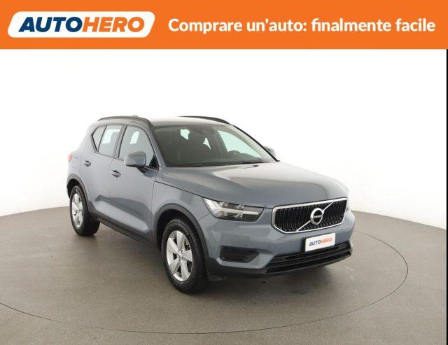VOLVO XC40 T2 Geartronic Momentum Core