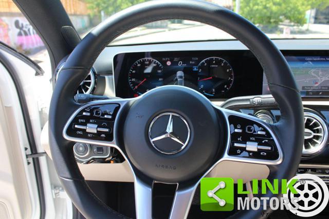 MERCEDES-BENZ A 180 AUTOMATIC SPORT