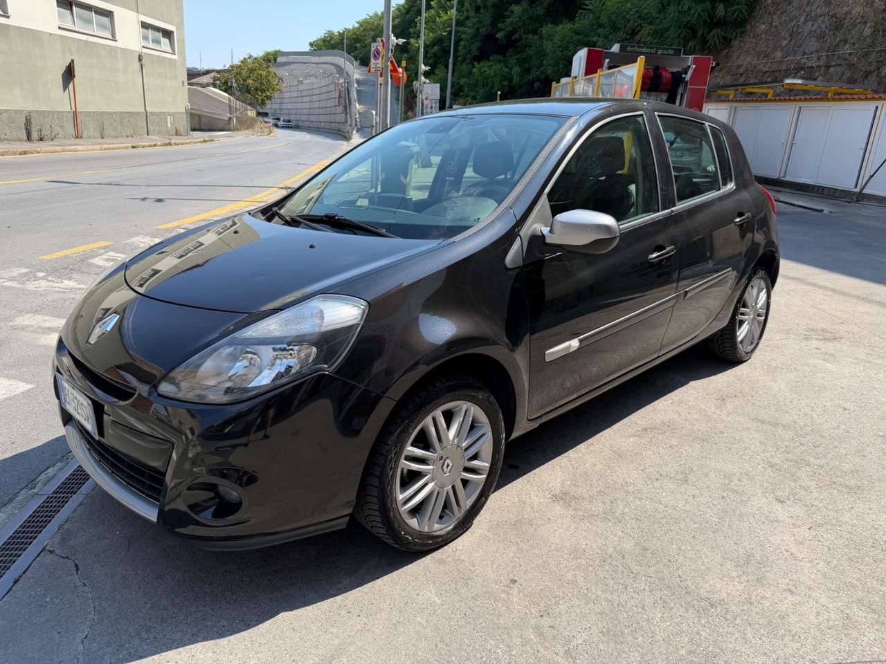 RENAULT CLIO 1.2 TCE 100CV NEOPATENTATI